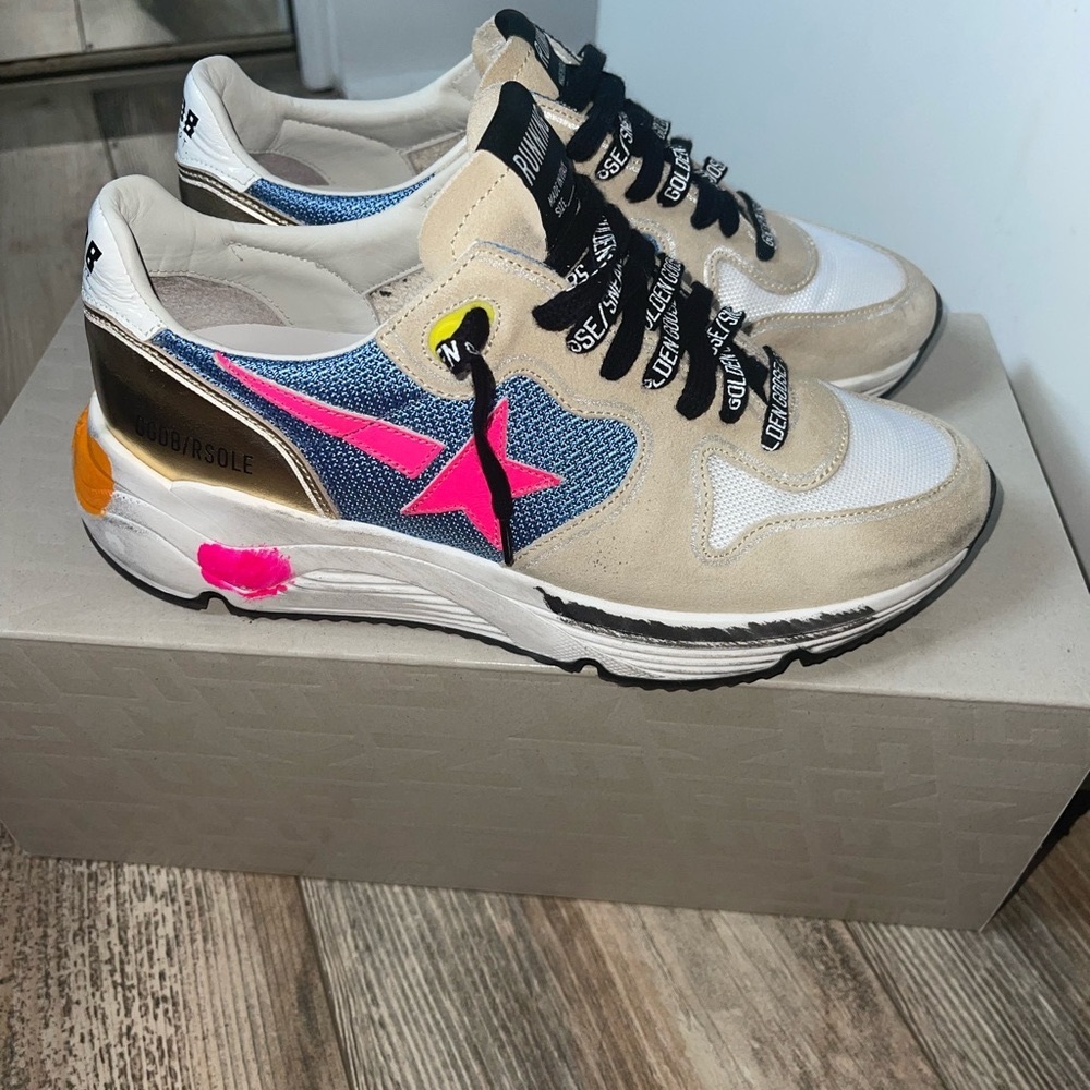 Golden Goose Running Sole Size 38